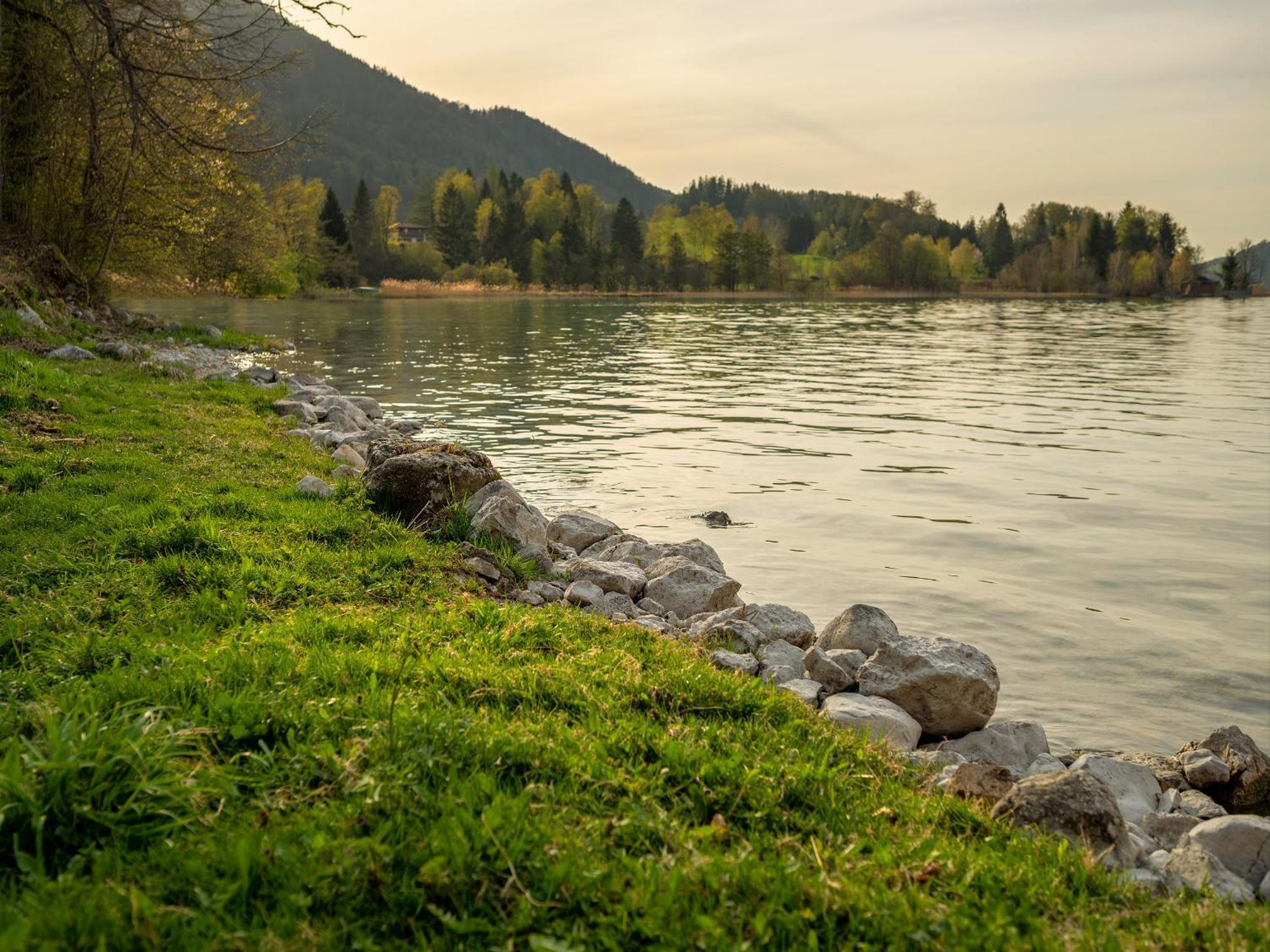 Brunnwirt Essen & Wohnen Apartment Fuschl am See Bagian luar foto